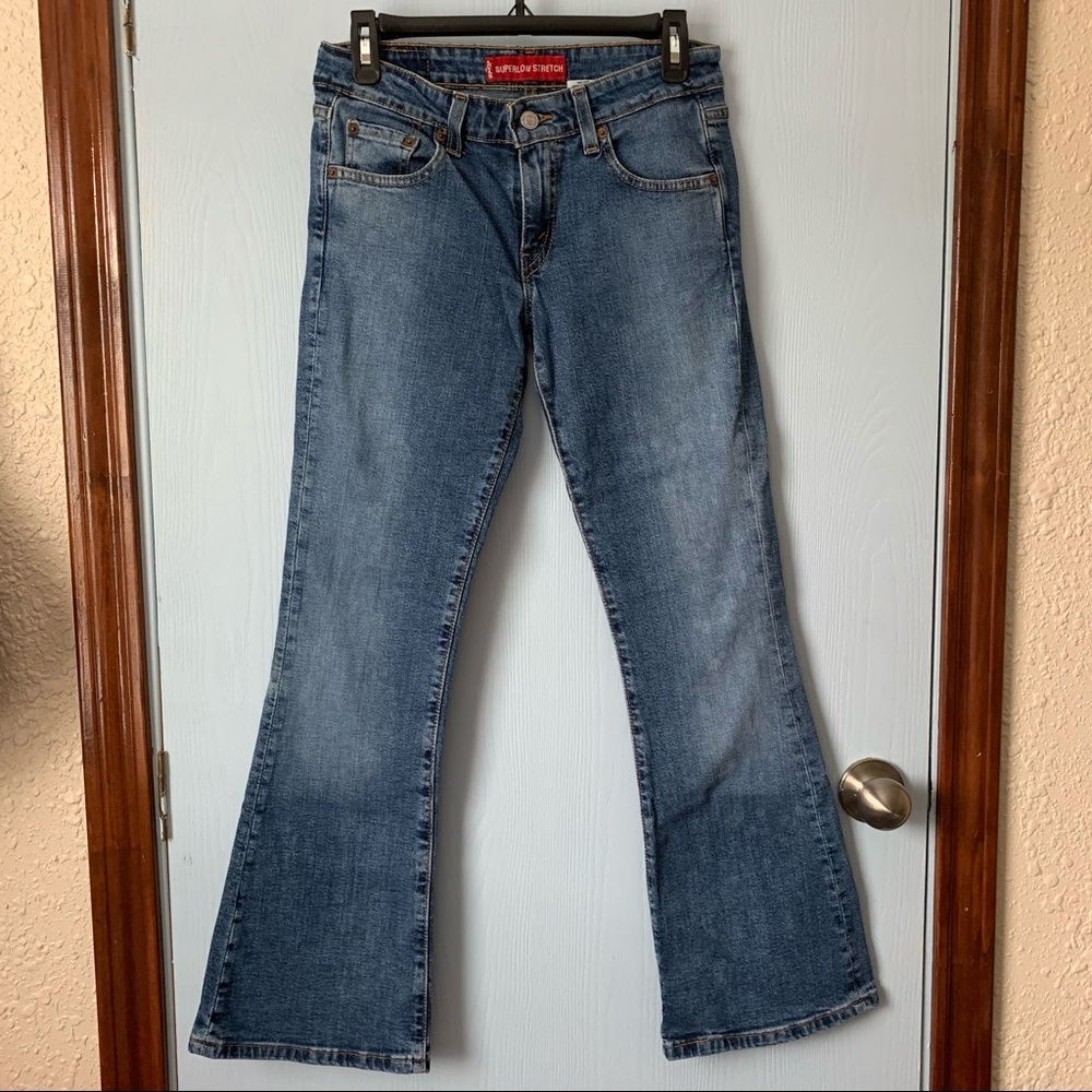 Levi's Low Rise Bootcut Jean